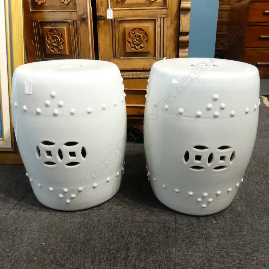 PAIR OF CHINESE GARDEN SEATS H 460 MM Image 1++