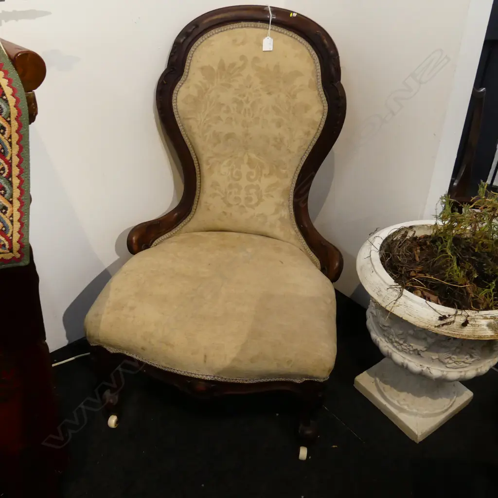 WALNUT  VICTORIAN 'GRANDMOTHER' CHAIR CARVED DETAILING. Image 1++