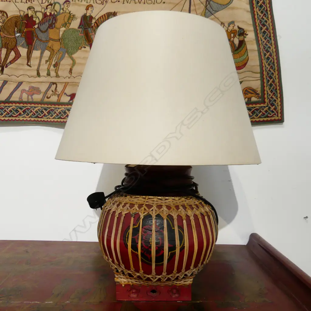 ASIAN RED PATINATED CANE COVERED TABLE LAMP. D.300 H.700mm Image 1++