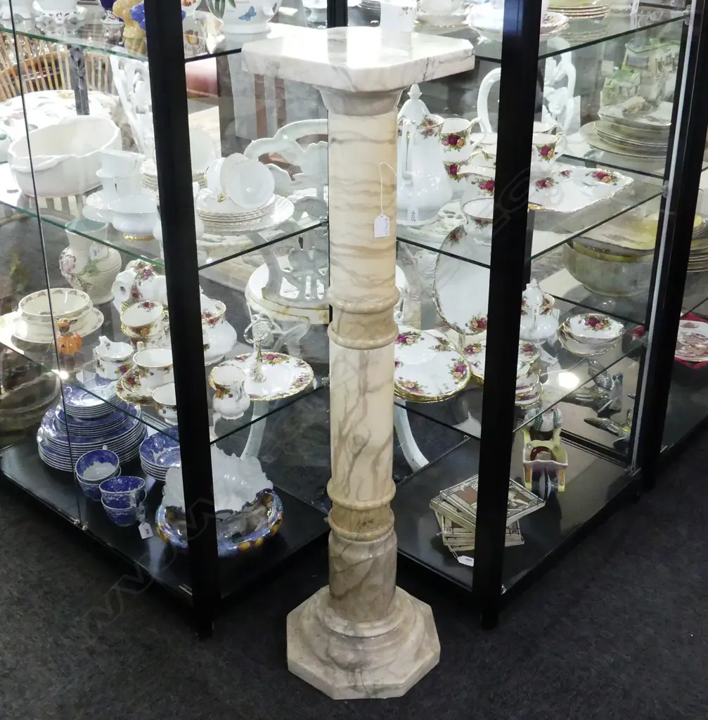 MARBLE COLUMN H.1110mm Image 1++