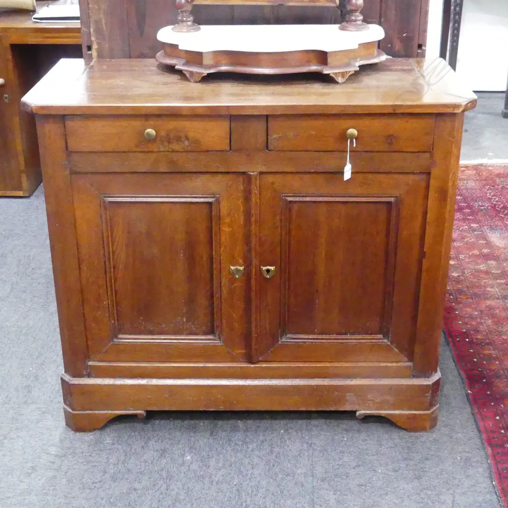 GEORGIAN STYLE CABINET 990x425x865mm Image 1++