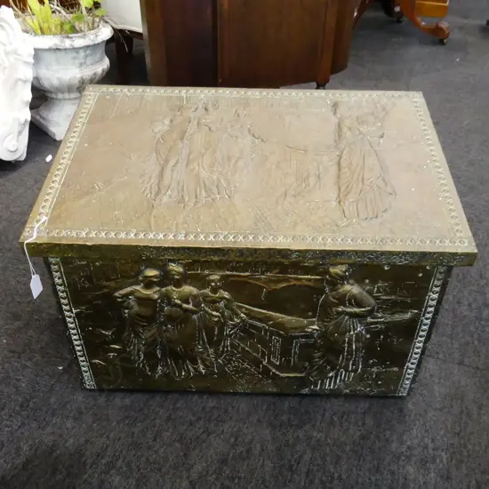 BRASS BOUND IMBOSSED WOODBOX