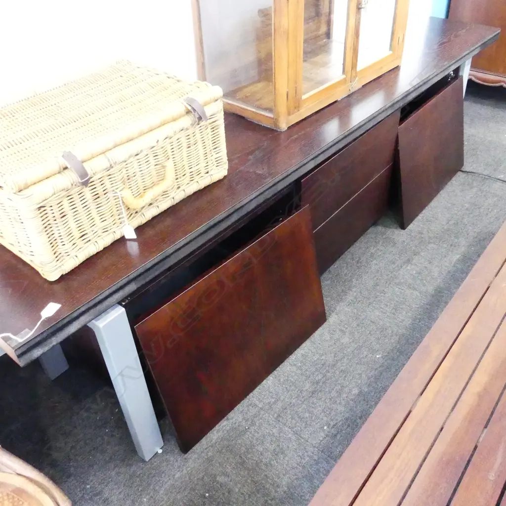 MODERN UNIT 2400x500x600mm Image 1++