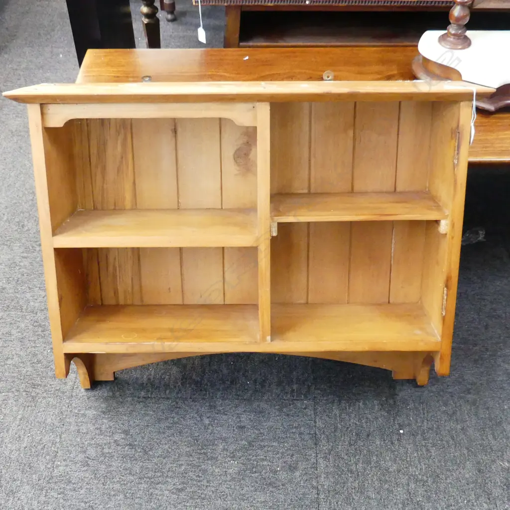 WOODEN DRESSER TOP, 770 x 620mm Image 1++