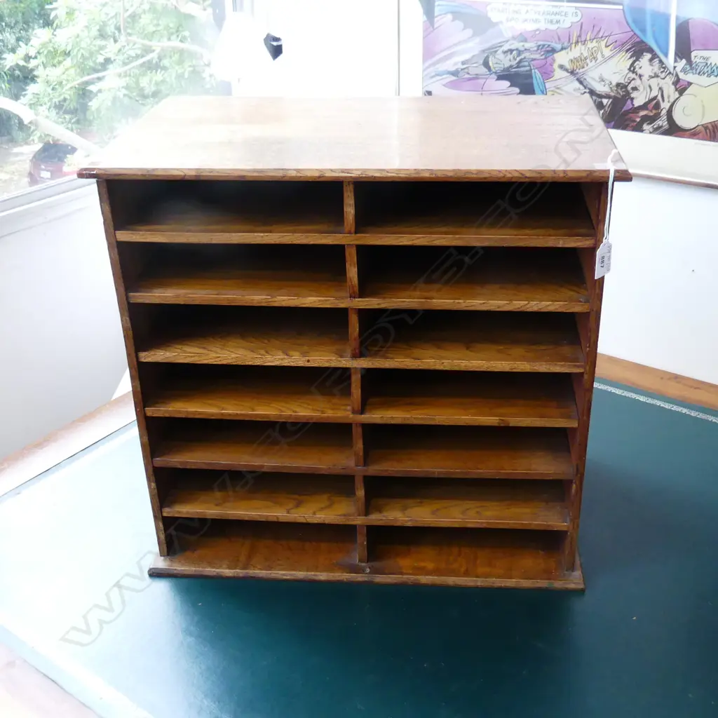 VINTAGE OAK LETTER RACK 525x305x510mm Image 1++