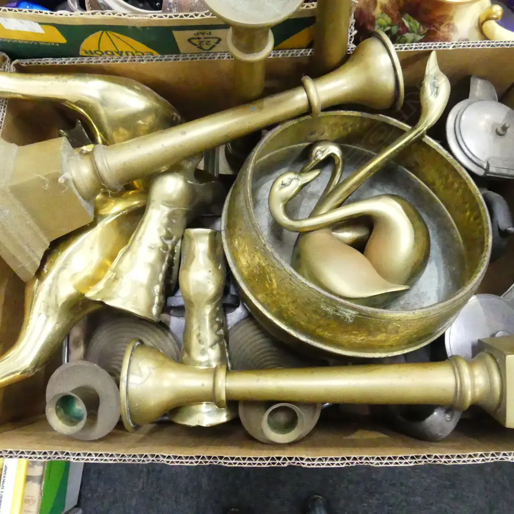 BOX LOT ASST. BRASS, EP ETC Image 1++