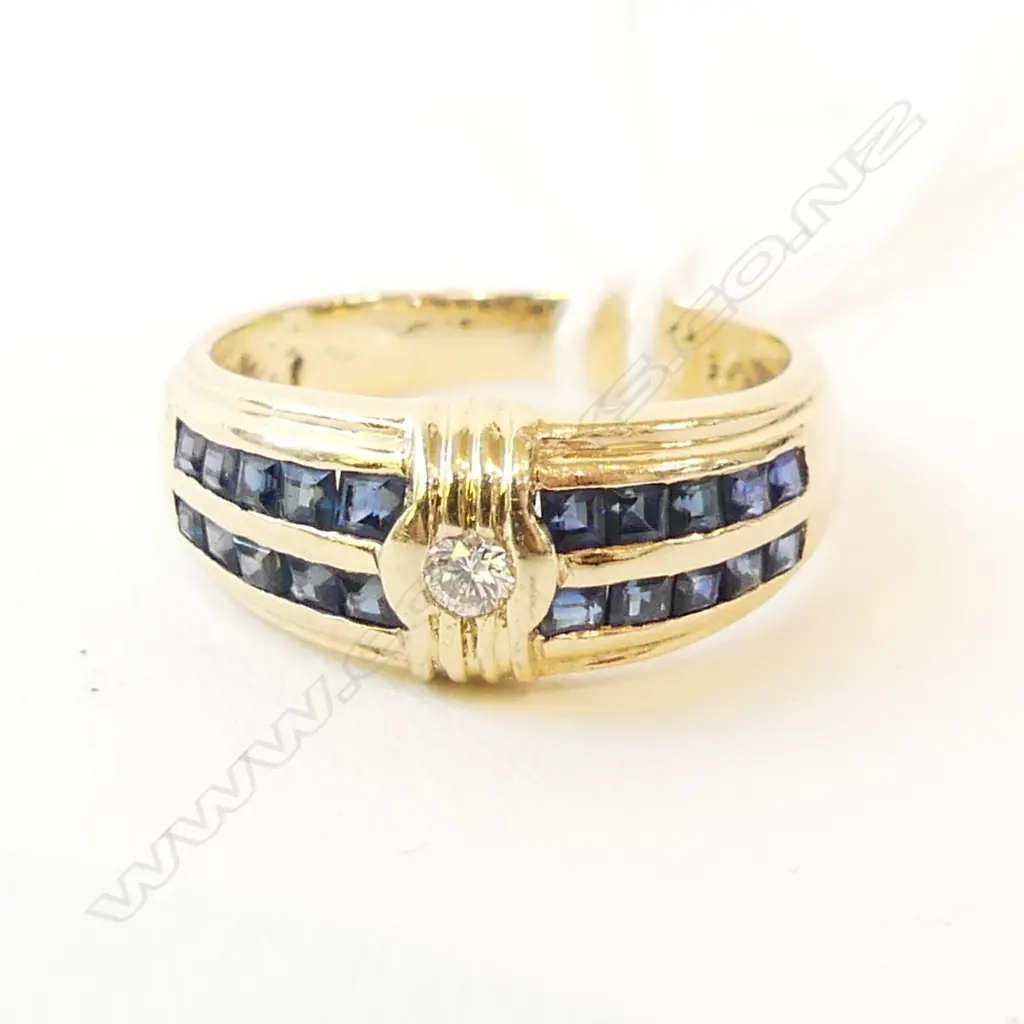 14ct SAPPHIRE & DIAMOND SET DRESS RING, 4.9gm Image 1++