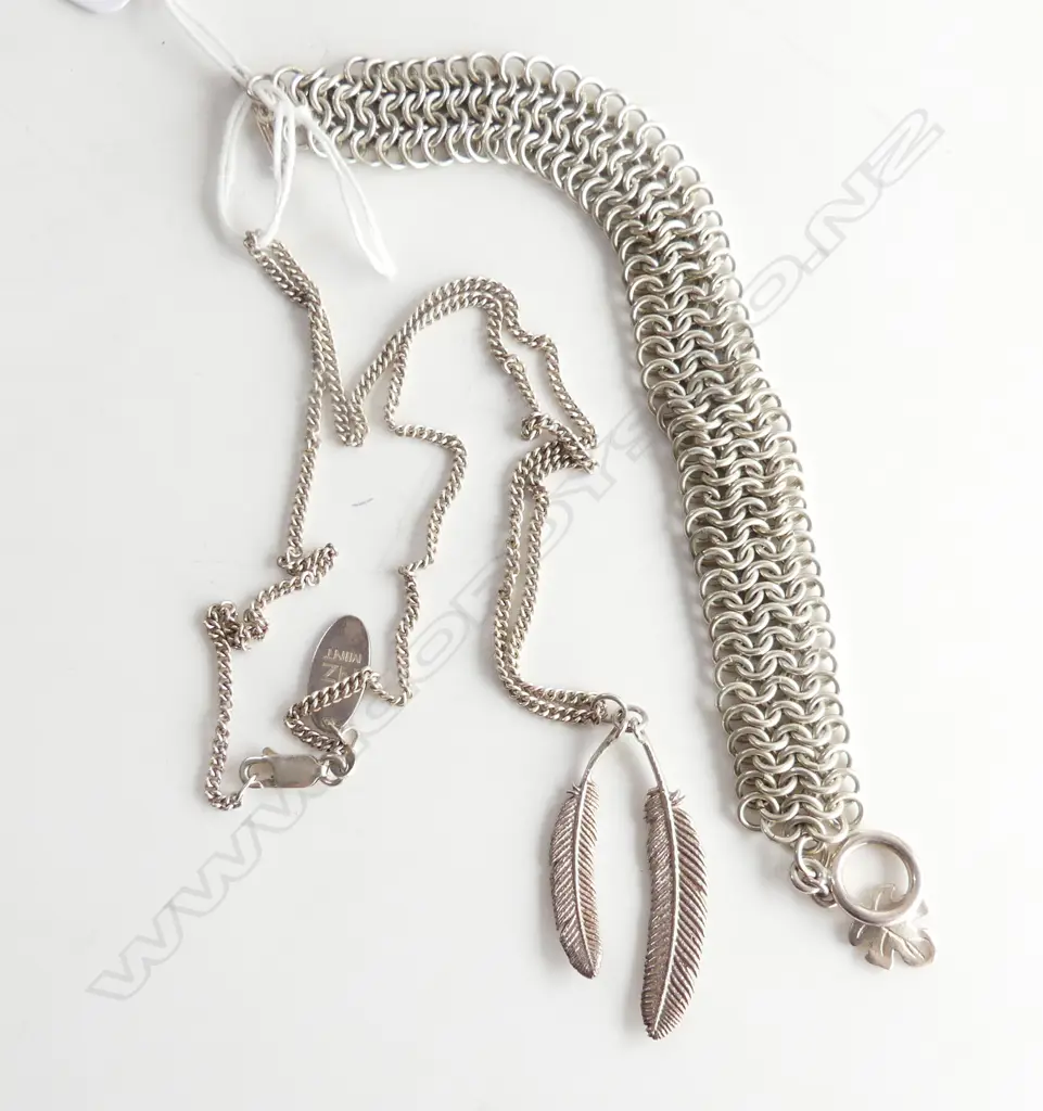 BOH RUNGA STG SILVER NECKLACE, BRACELET Image 1++
