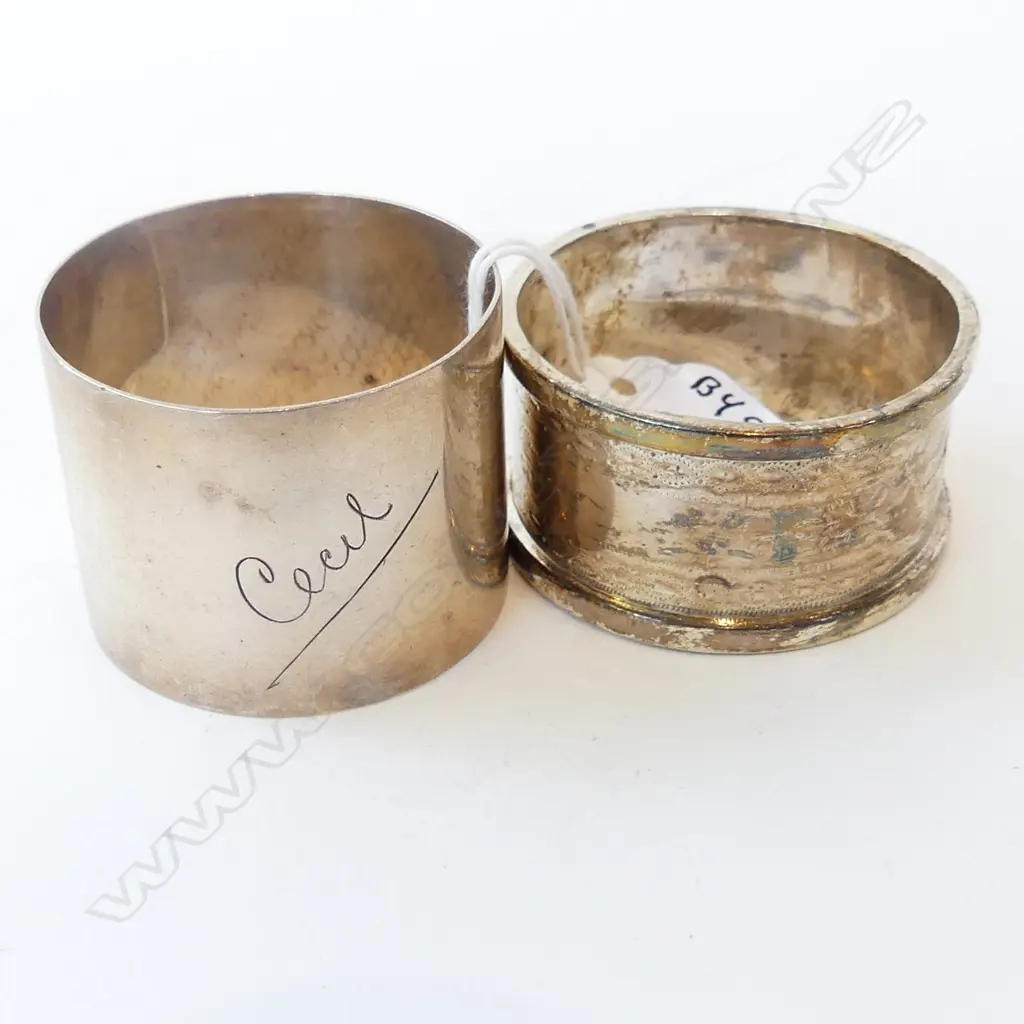 2 S/SILVER NAPKIN RINGS  70GRMS Image 1++