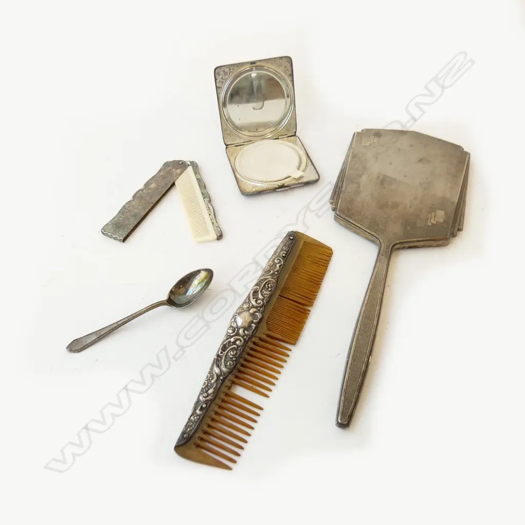 STG SILVER HAND MIRROR, STG TEASPOON, STG COMB, EP COMPACT & CASED COMB Image 1++