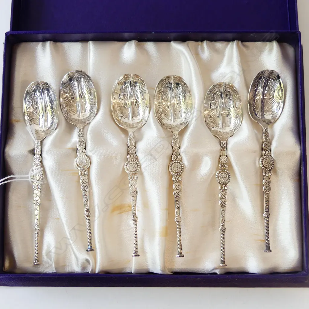 SET OF 6 SILVER PLATED ANOINTING SPOONS IN BOX KIRKCALDIE & STAINS L.115MM Image 1++