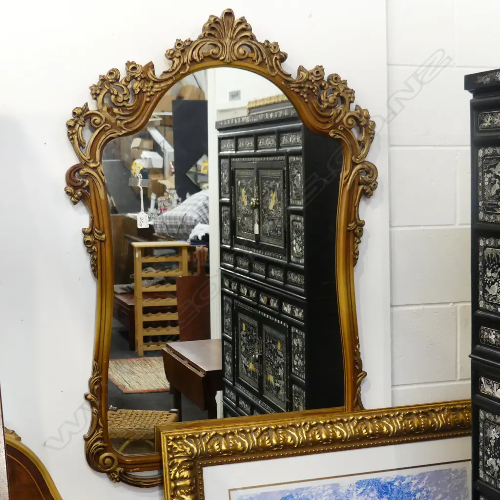 LG GILT FRAMED MIRROR 1120x760mm Image 1++