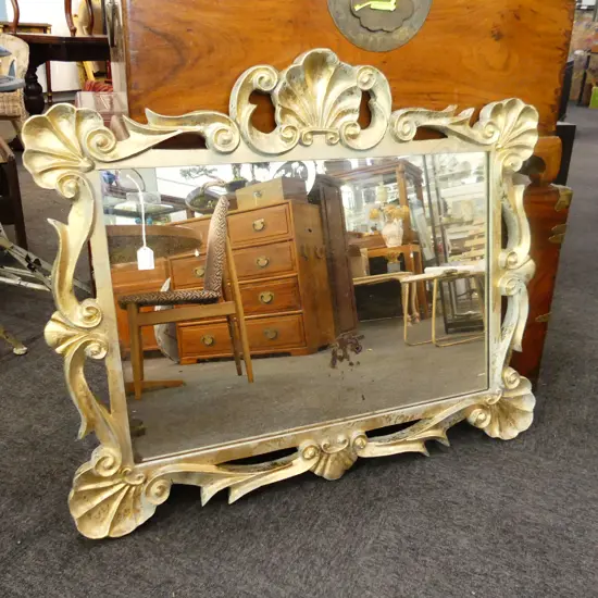 ORNATE GILT FRAMED MIRROR 770x925mm