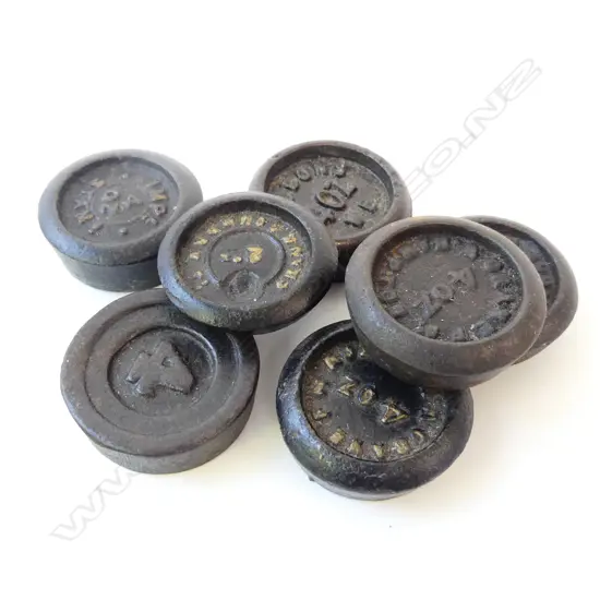 COLLECTION OF 7 ANTIQUE CAST IRON WEIGHTS MOSTLY 4OZ MAKERS SIDDONS, CRANE ETC