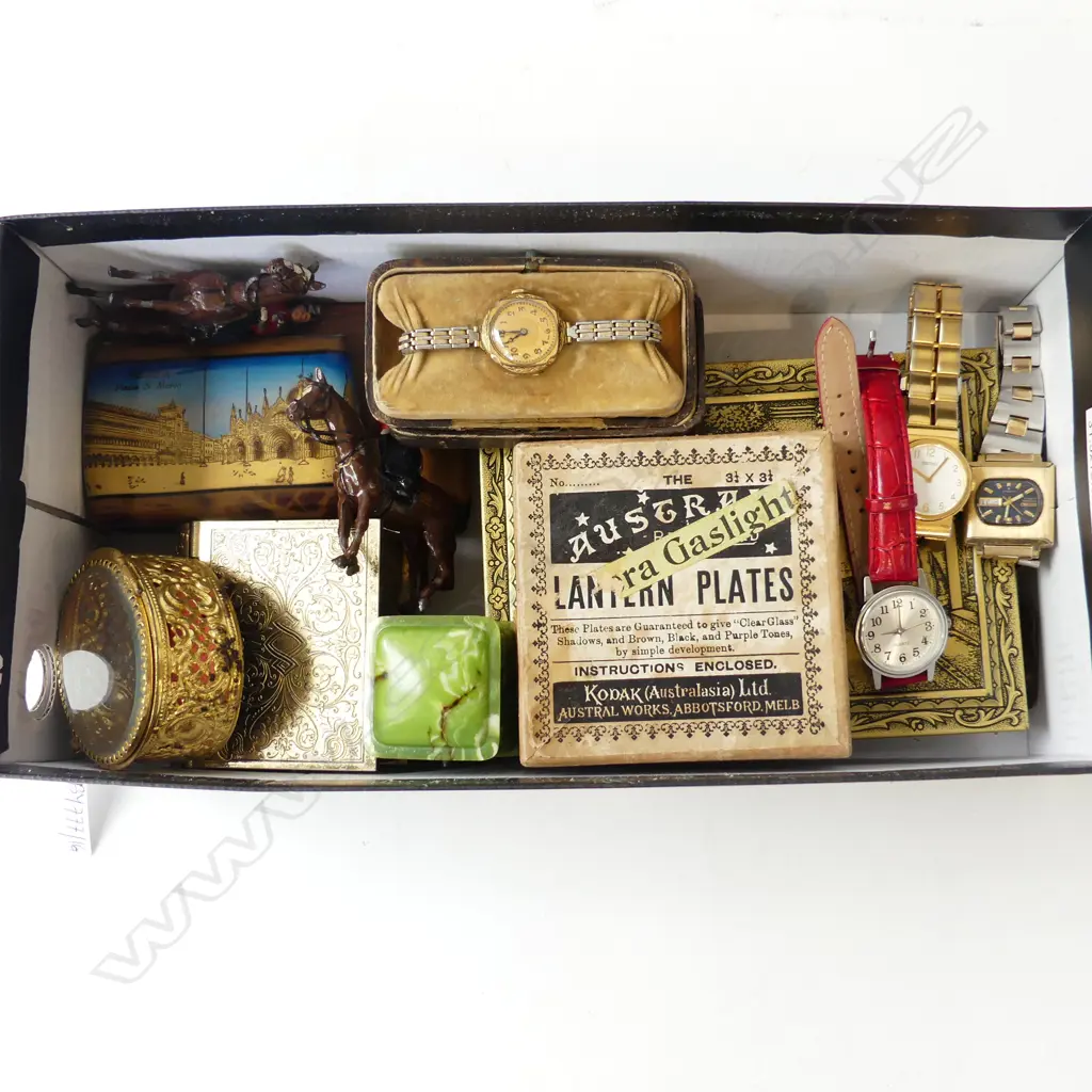 BOX ASST., 5 WATCHES ETC Image 1++