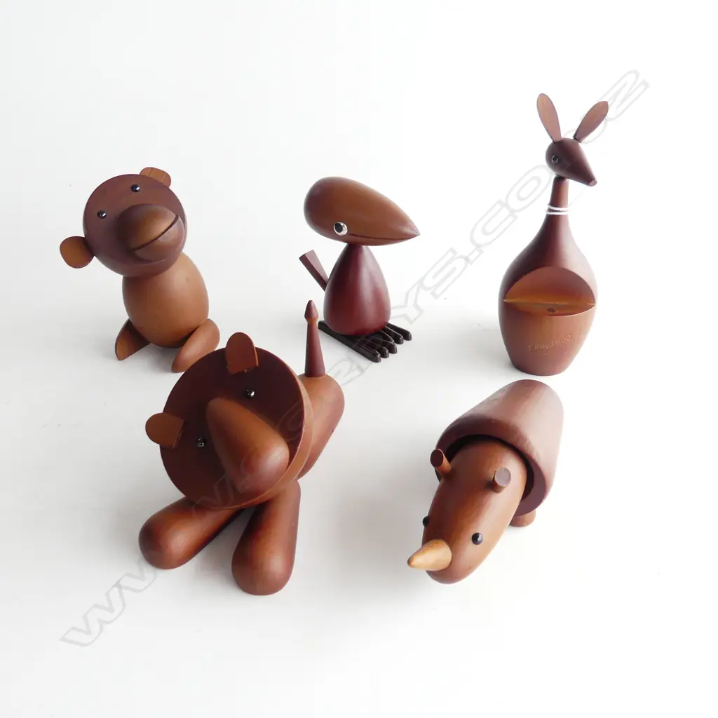 5 SENSHUKAI 1960 JAPANESE CHERRY WOOD ANIMALS Image 1++