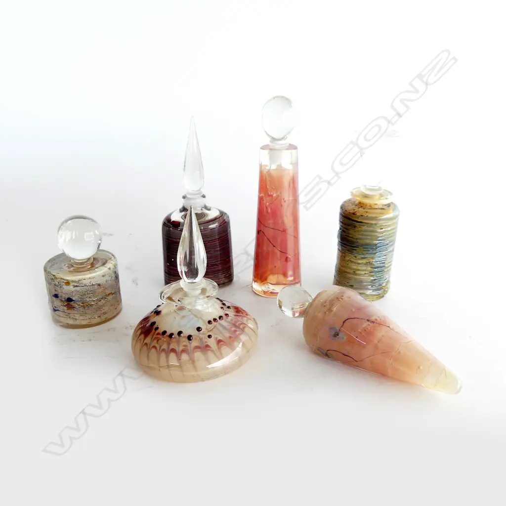 6 RICHARD CLEMENTS ART GLASS PERFUME BOTTLES H.130mm... 1 stopper AF Image 1++