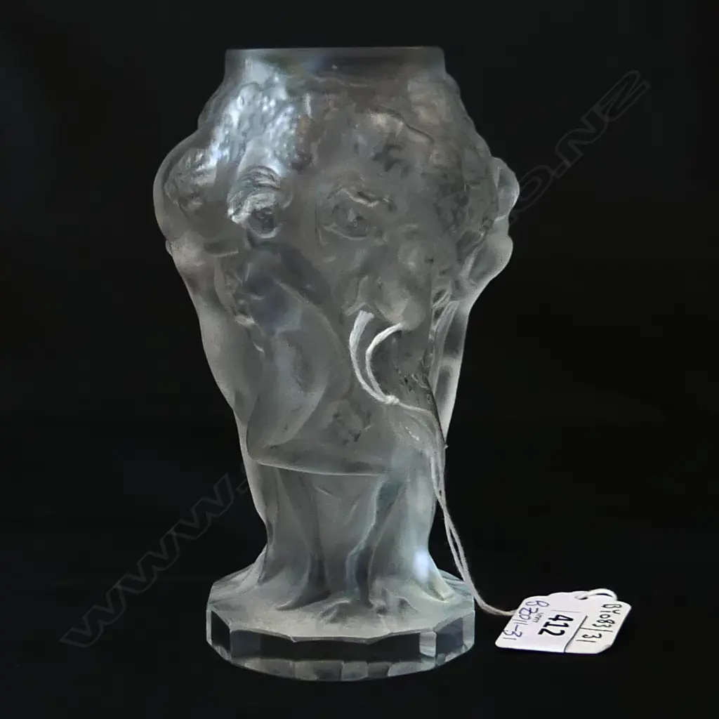 SMALL LALIQUE FIGURAL VASE H130MM Image 1++