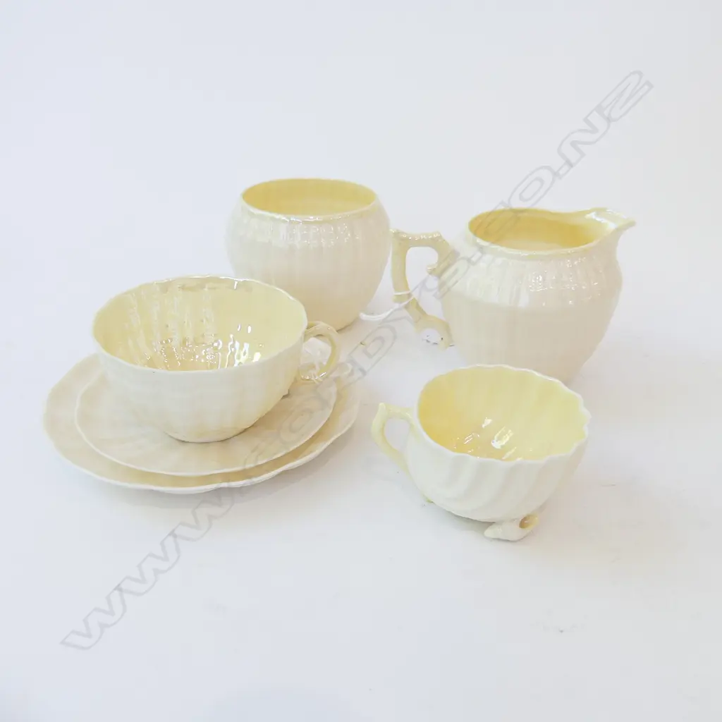2 BELLECK C/S & BELLECK CREAM SUGAR Image 1++