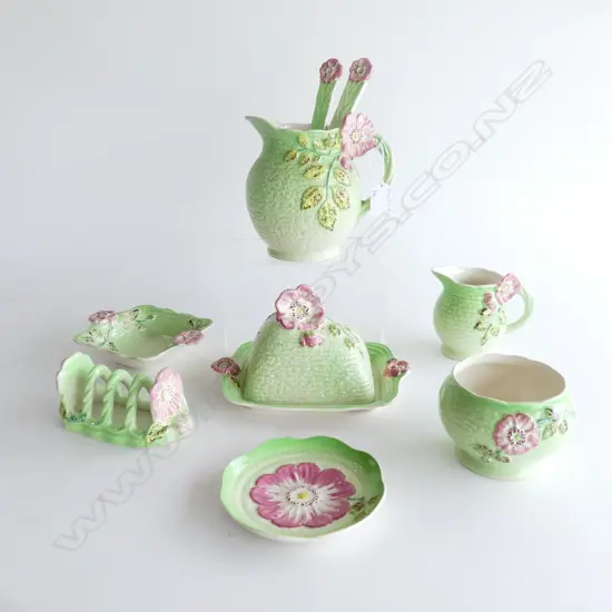 8 PCS GREEN & PINK ENGLISH STAFFORDSHIRE WARE, INCLDS BUTTER DISH, TOAST RACK & MILK JUG