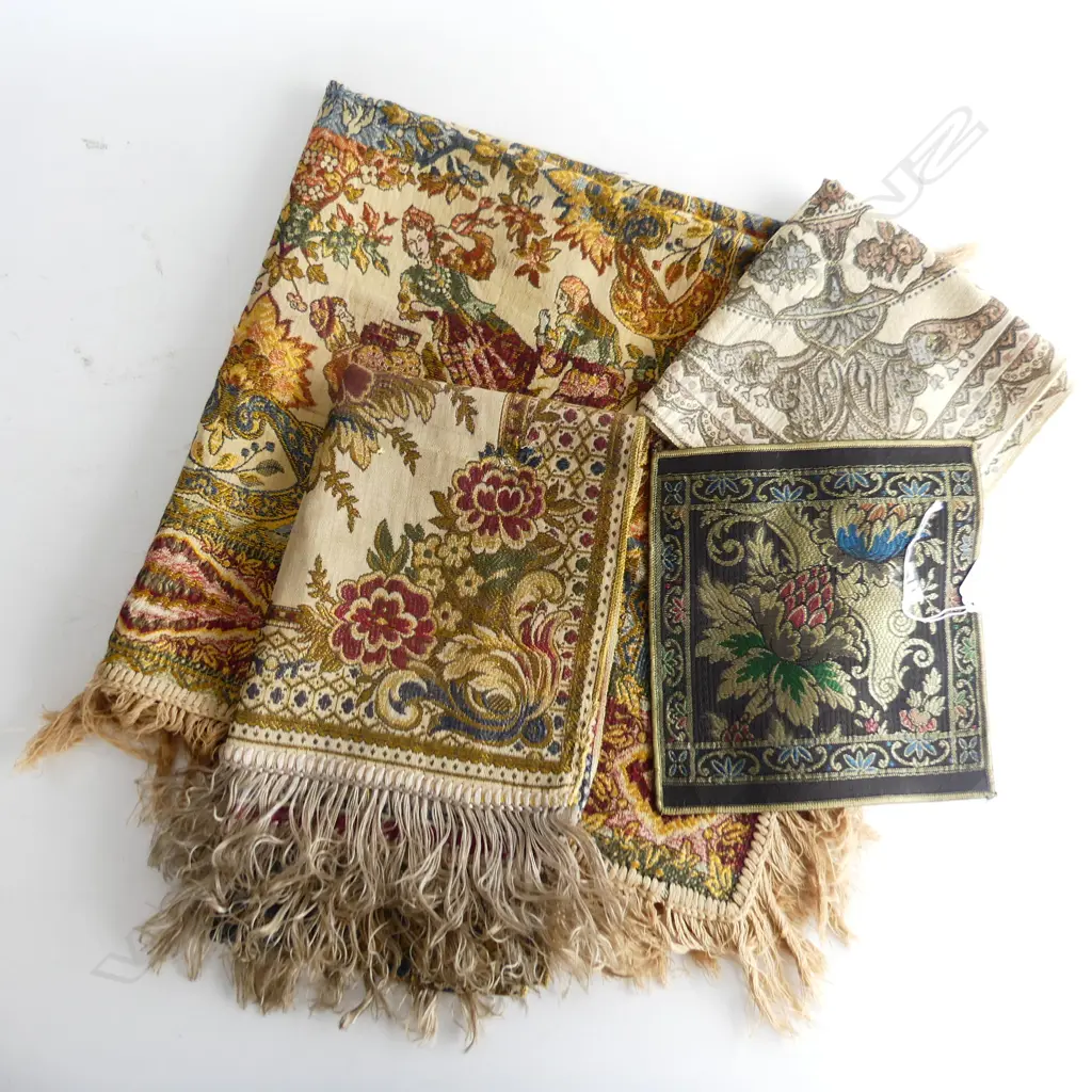 4 WOVEN SMALL TEXTILE PANELS LGEST 1200 X 390mm (58.59.60.61) Image 1++
