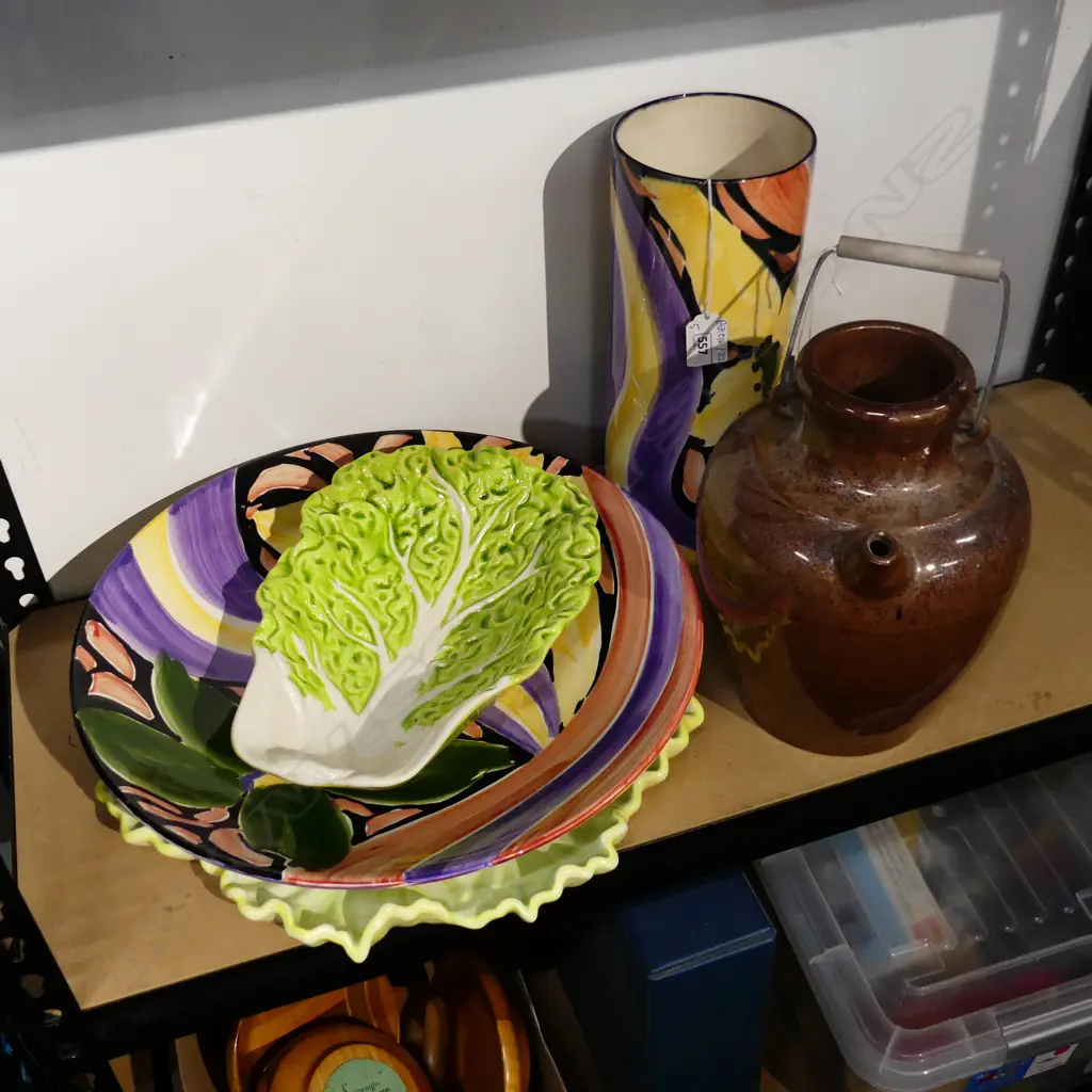 5 PCES CERAMICS; BROWN JUG H.235mm, PETRA CERAMICS VASE & BOWL 350mm dia, 2 CABBAGE LEAF DISHES Image 1++