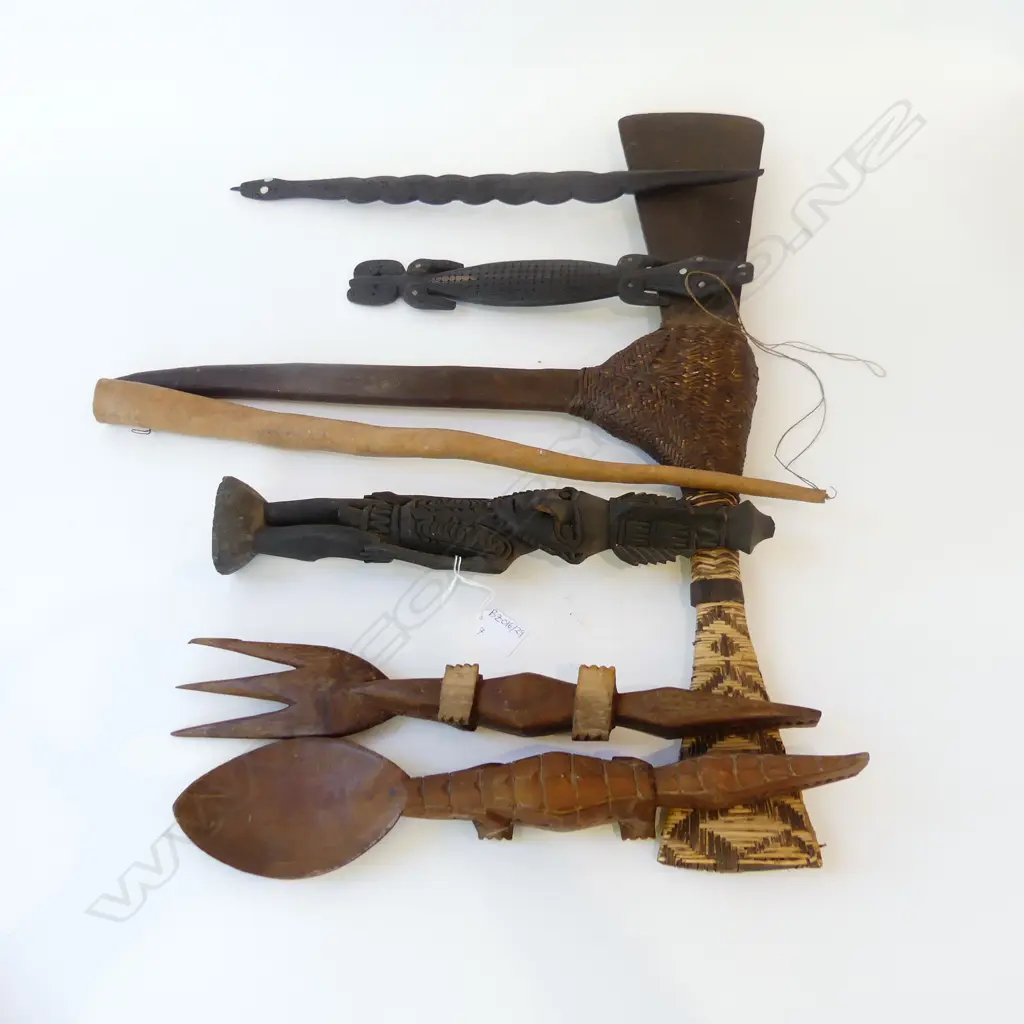 7 ASST. TRIBAL PCES; HATCHET W.695mm, HORN, CROC SALAD SERVERS, 3 EBONISED CARVINGS L.480mm Image 1++