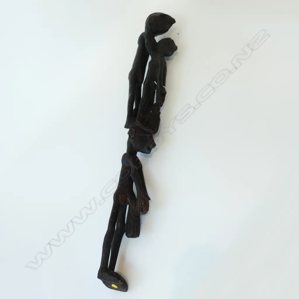 CARVED WOODEN PNG 3 FIGURE TOTEM  EX DOUGLAS WRIGHT GIFT OF TOBIAS SCHNEEBAUM H.900mm Image 1++