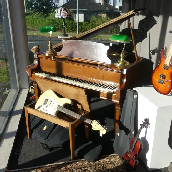 VINTAGE MASON & HAMILTON MAHOGANY BABY GRAND PIANO 1500x1600x1000mm
