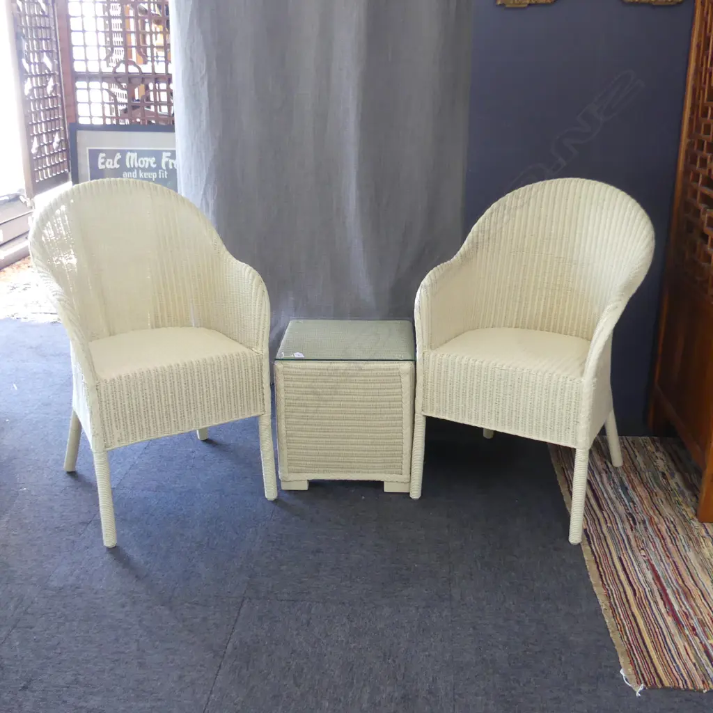 PR LUSTY LLOYD LOOM ARMCHAIRS & GLASS TOPPED SIDE TABLE 400x400x435mm Image 1++