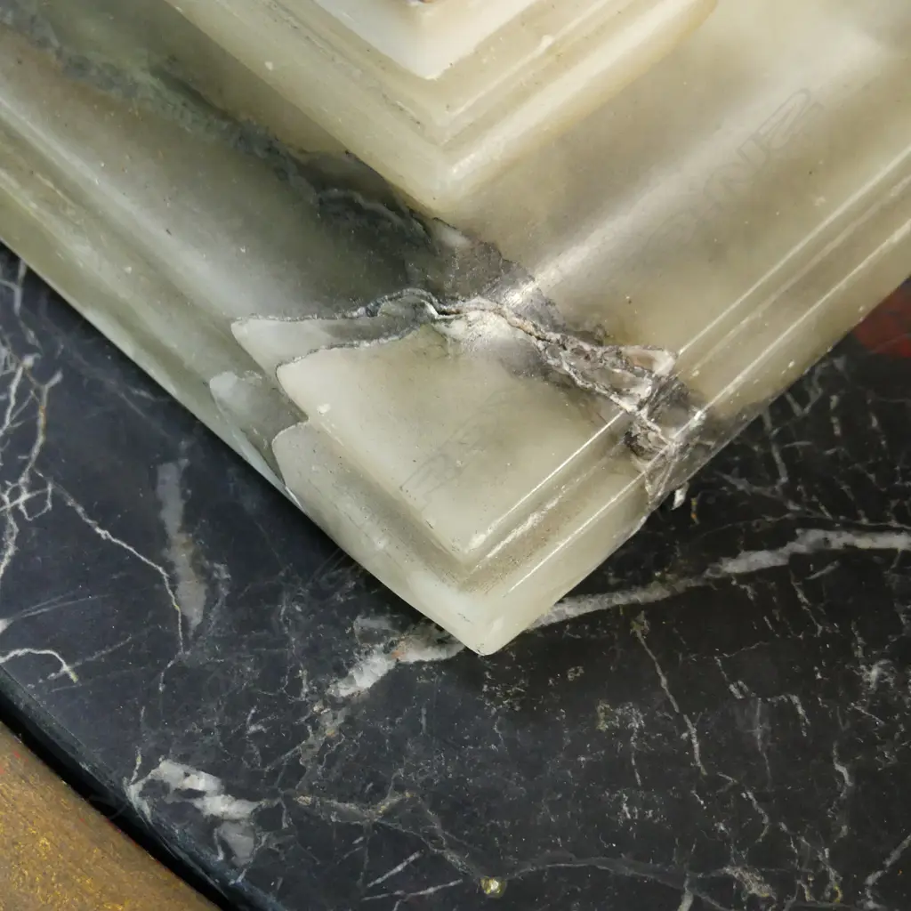 SOLID MARBLE DECO WOMAN STATUE H.680mm REPAIRS & DAMAGE TO HAND & BASE Image 1++