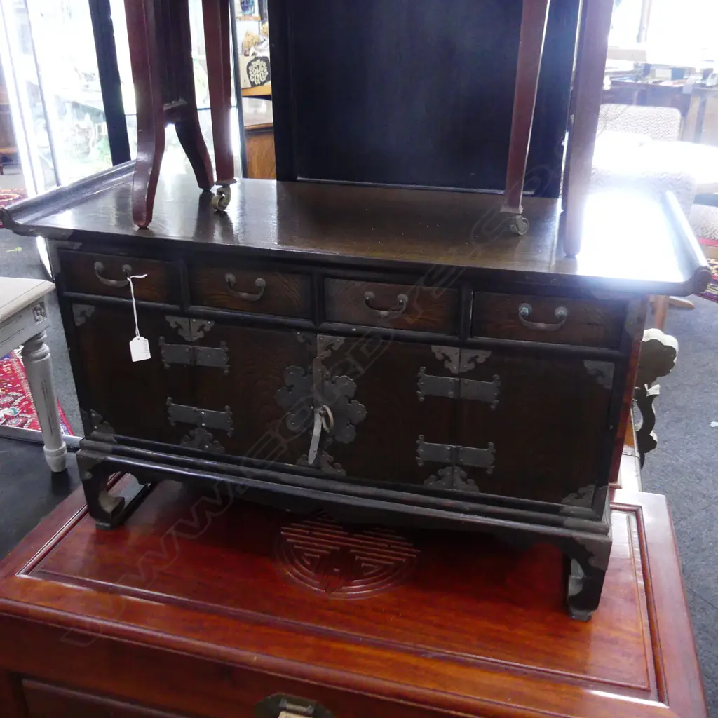 ORIENTAL LOW CHEST 885x340x520mm Image 1++