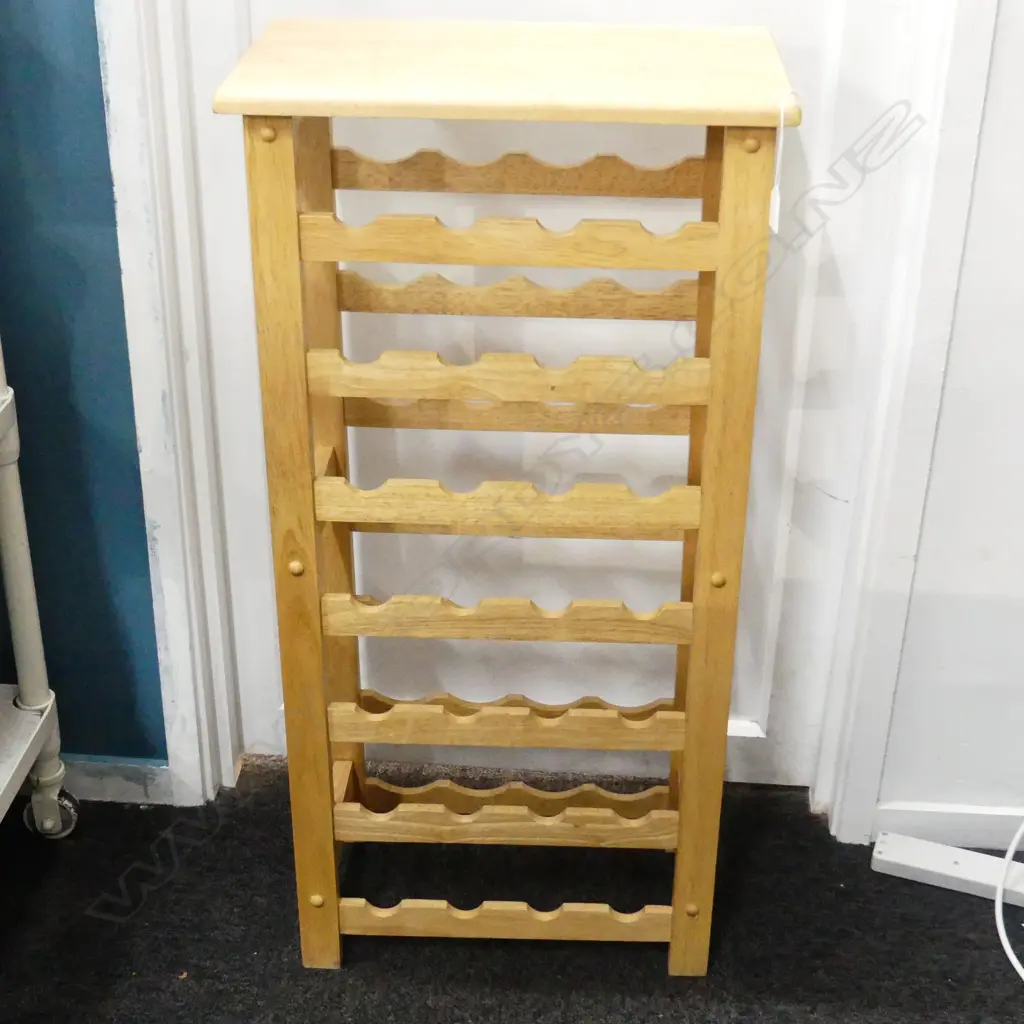 WOODEN WINE RACK H.950mm Image 1++