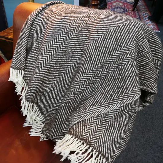 VINTAGE WOOL THROW BY SANDY MACPHERSON HANDLOOM WEAVER SCOTLAND