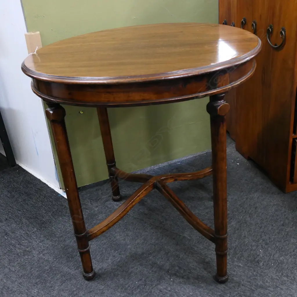 VINTAGE WOODEN SIDE TABLE 760mm dia H.760mm - some minor damage Image 1++