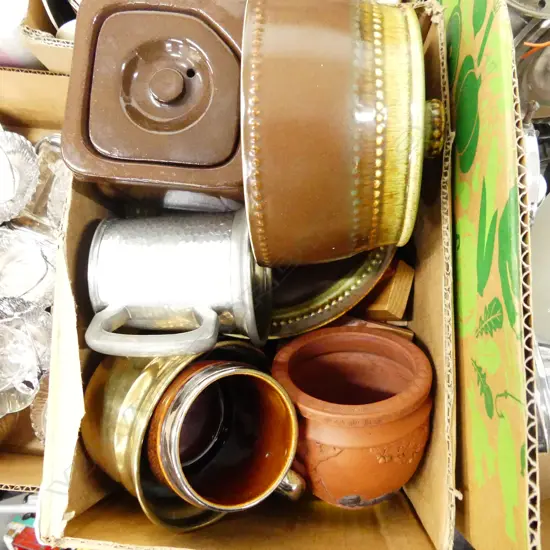 BOX LOT CHILDRENS WOODEN BUILDING BLOCKS + ASST. CERAMICS ETC