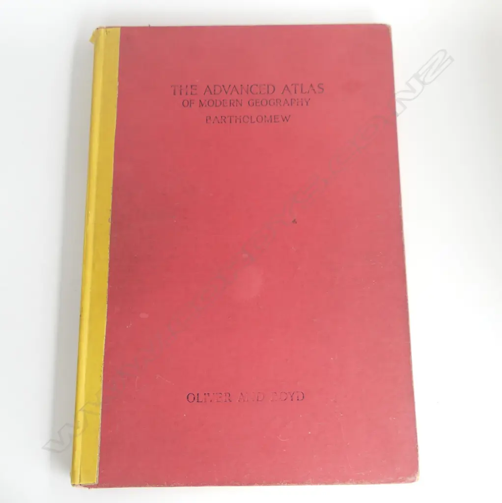 SIX LARGE BOOKS – MODERN SCHOOL OF ART, BARTHOLOMEW ATLAS, OLD ENGLAND ANTIQUITIES ETC  Image 1++