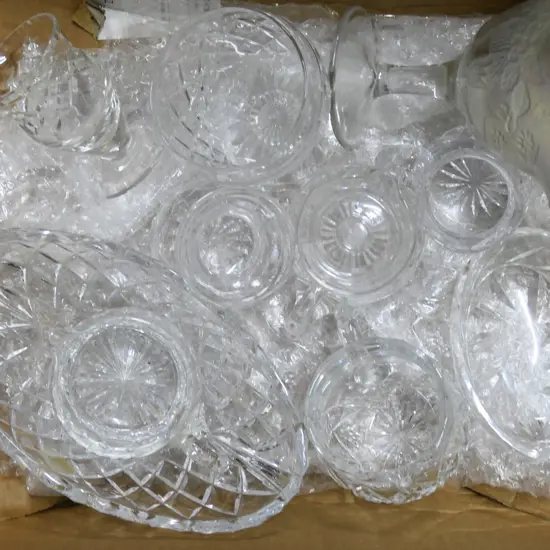 BOX LOT MISC CRYSTAL JUGS DISHES ETC