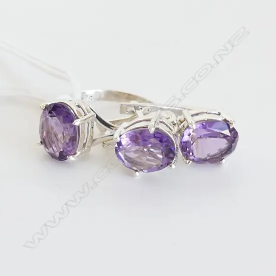 3 PC SET; AMETHYST & 925 SILVER SET RING & EARRINGS SIZE Q 1/2