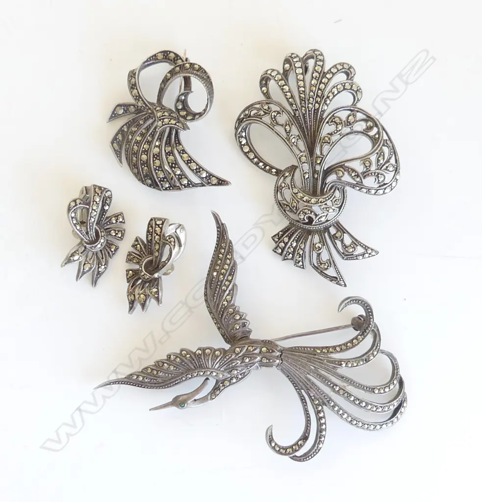3 VINTAGE SILVER & MARCASITE BROOCHES + earrings: the phoenix w 2 loses + 2 spray type brooches Image 1++