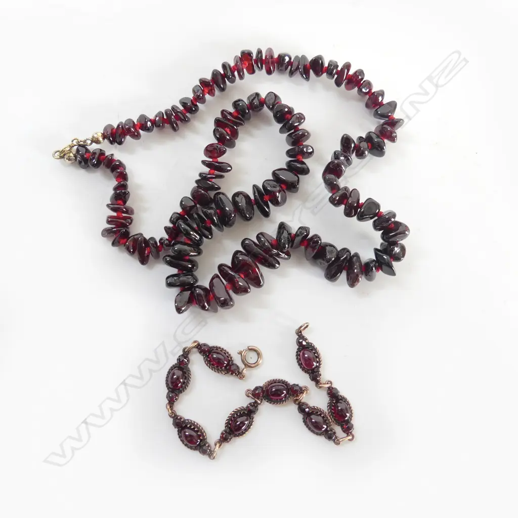 **RTV** S/SILVER ROSE GOLD PLATED GARNET BRACELET & GARNET NECKLACE Image 1++