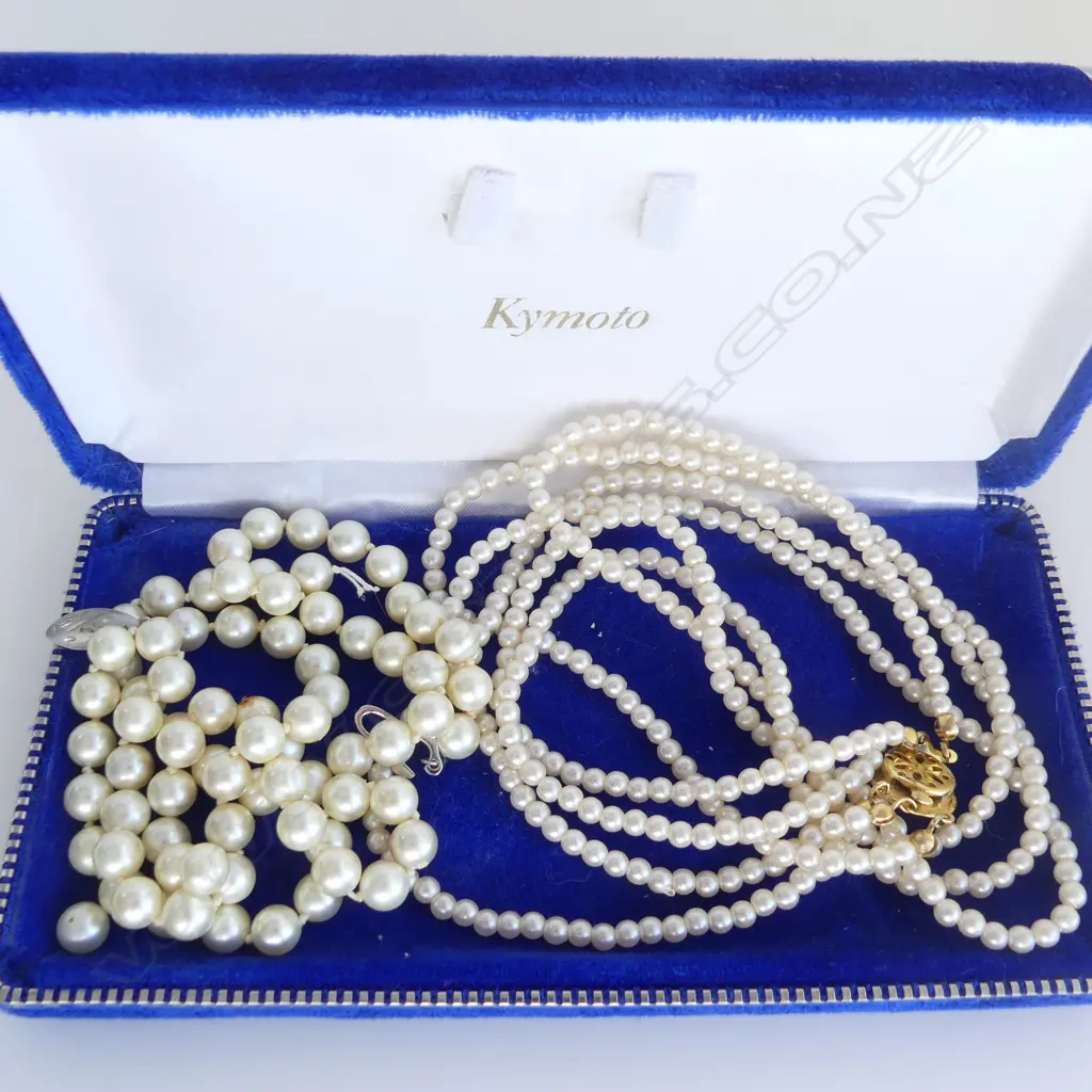 2 STRANDS OF PEARLS 1 requiring restringing costume? Image 1++