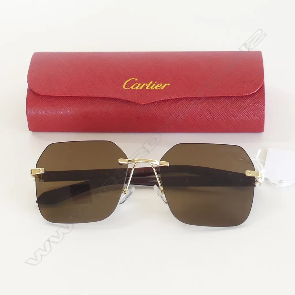 REPLICA LADIES CARTIER SUNGLASES Image 1++