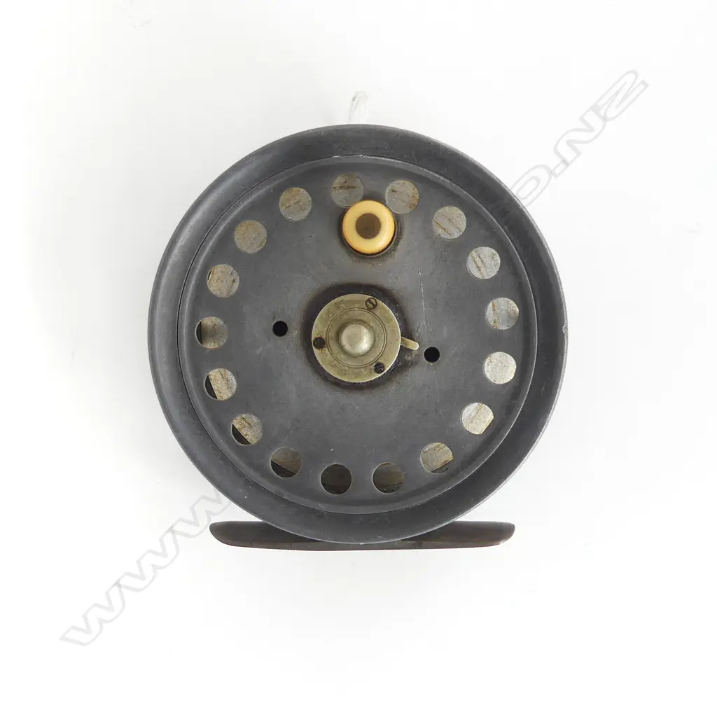 Alan Pye fishing collection: HARDYS 3 3/4" ST GEORGE FLY REEL C1913 Image 1++