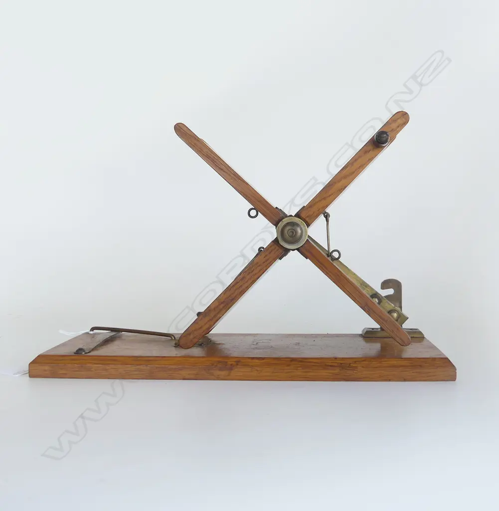 VINTAGE OAK & BRASS FRESH WATER LINE WINDER L300MM HARDY BROS  Image 1++