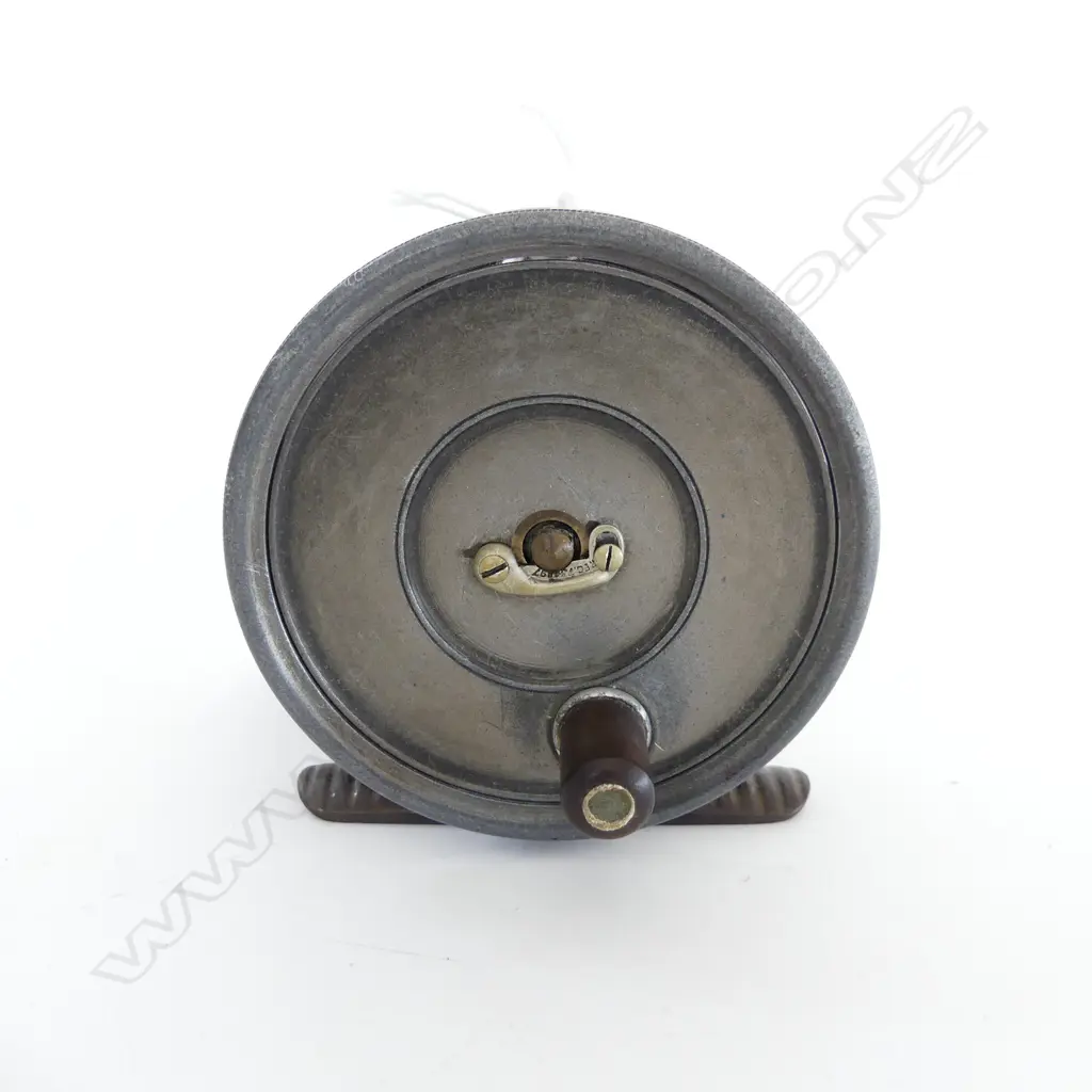 Alan Pye fishing collection CASTS + GUT TRACES ETCHARDY 3 1/2" UNIQUE FLY REEL - MADE FOR TISDALLS N.Z. Image 1++