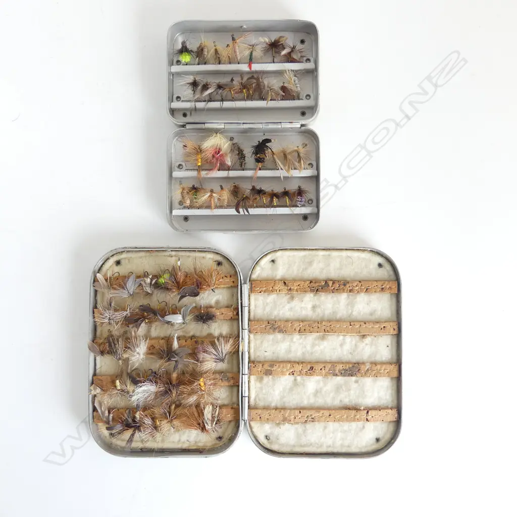 WHEATLEY KILROY DRY NYMPH BOX  3½'' x 2⅝'' x 1'' with 39 flys & ABERCROMBIE & FITCH FLY BOX 5"x 3⅝ x⅝, gifted to Alan Image 1++