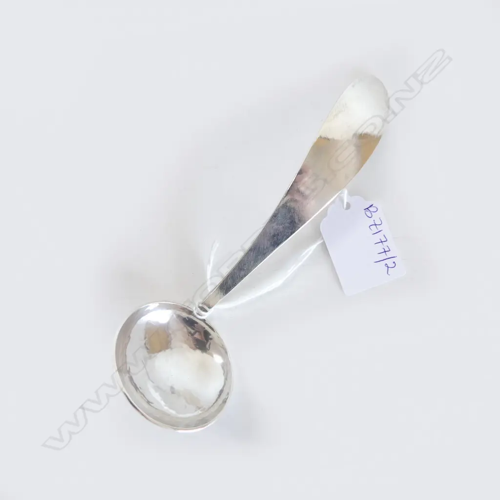 PETER WOODS NZ 925 SILVER LADLE 45gms Image 1++