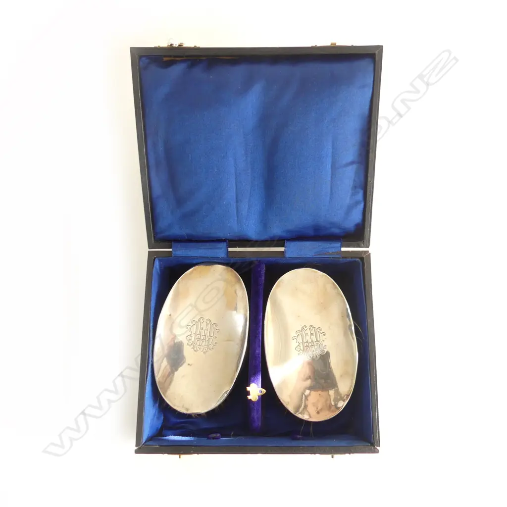 PR CASED STG SILVER BRUSHES B'HAM 1913 Image 1++