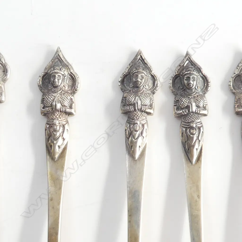 6 THAI STERLING CAKE FORKS 93gms Image 1++